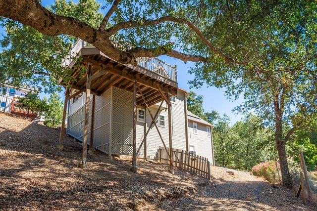 2812 Bronzecrest St, Placerville, CA 95667
