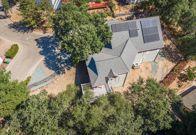 2812 Bronzecrest St, Placerville, CA 95667