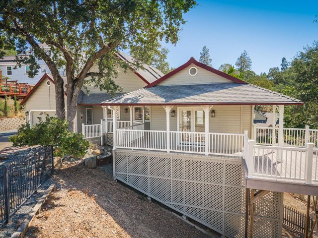 2812 Bronzecrest St, Placerville, CA 95667