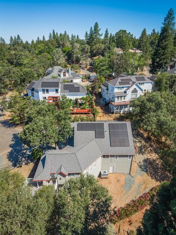 2812 Bronzecrest St, Placerville, CA 95667