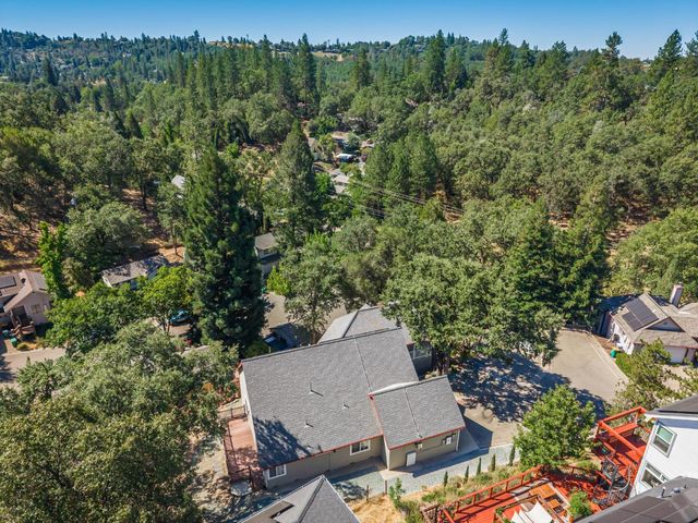2812 Bronzecrest St, Placerville, CA 95667