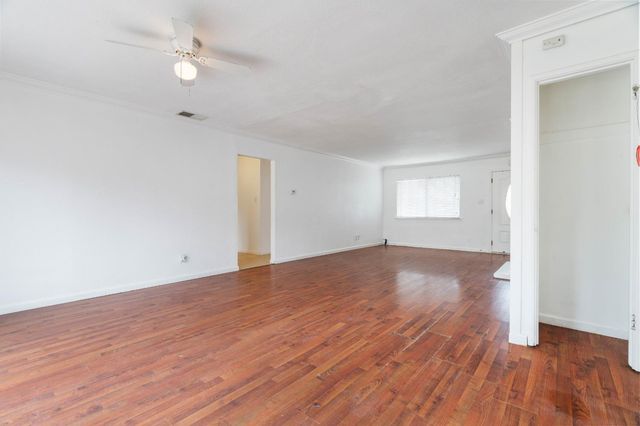 1739 La Jolla Dr, Stockton, CA 95204