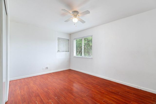 1739 La Jolla Dr, Stockton, CA 95204