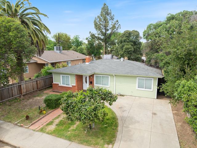 1739 La Jolla Dr, Stockton, CA 95204
