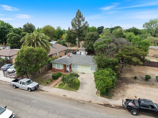 1739 La Jolla Dr, Stockton, CA 95204