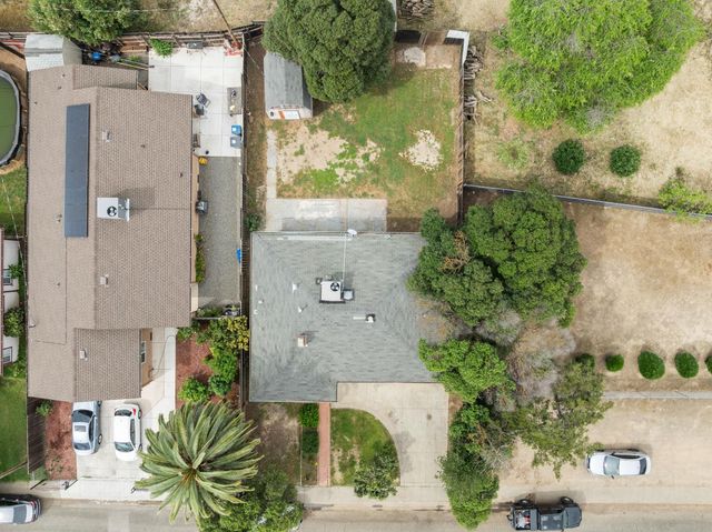 1739 La Jolla Dr, Stockton, CA 95204