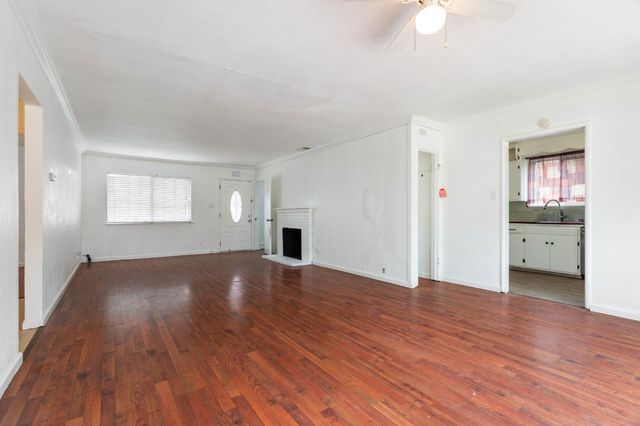 1739 La Jolla Dr, Stockton, CA 95204