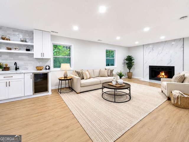 3741 Northpoint Drive, Marietta, GA 30062