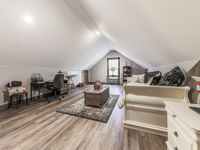 208 Weeks Drive, Ellijay, GA 30540