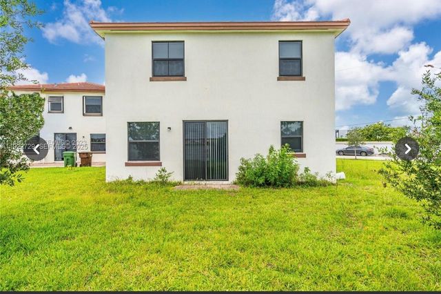10091 W 35th Ln 10091, Hialeah, FL 33018