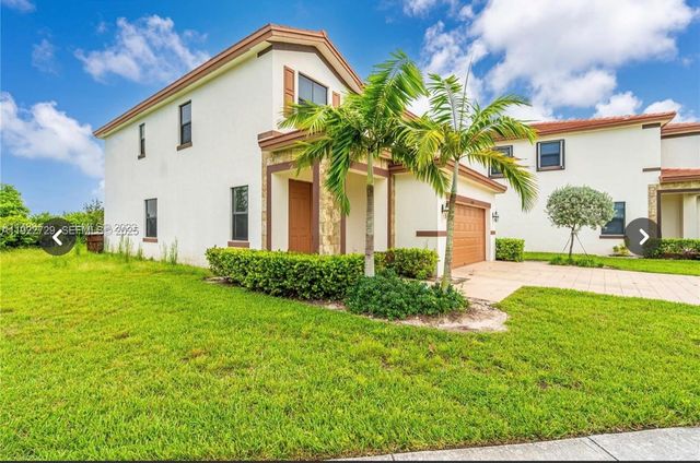 10091 W 35th Ln 10091, Hialeah, FL 33018