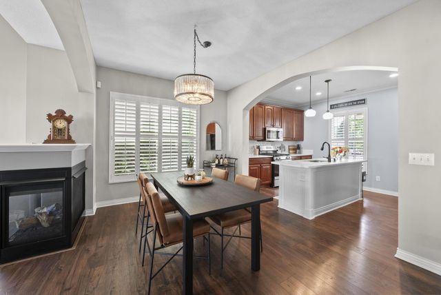 6156 Tournament Avenue, Westerville, OH 43081