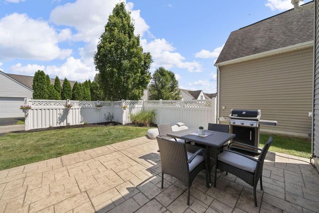 6156 Tournament Avenue, Westerville, OH 43081
