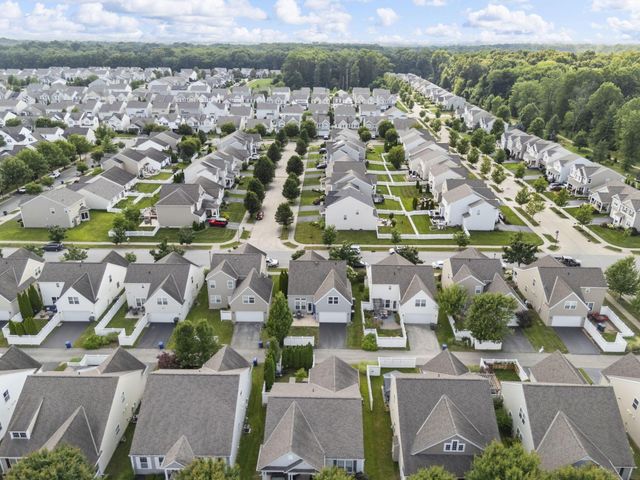 6156 Tournament Avenue, Westerville, OH 43081