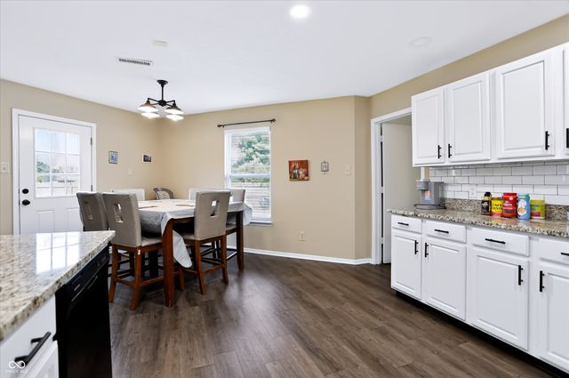 1343 Jasmine Drive, Greenfield, IN 46140