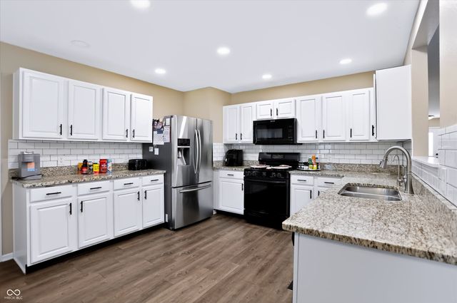 1343 Jasmine Drive, Greenfield, IN 46140