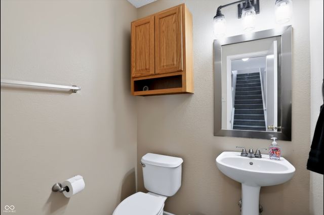 1343 Jasmine Drive, Greenfield, IN 46140