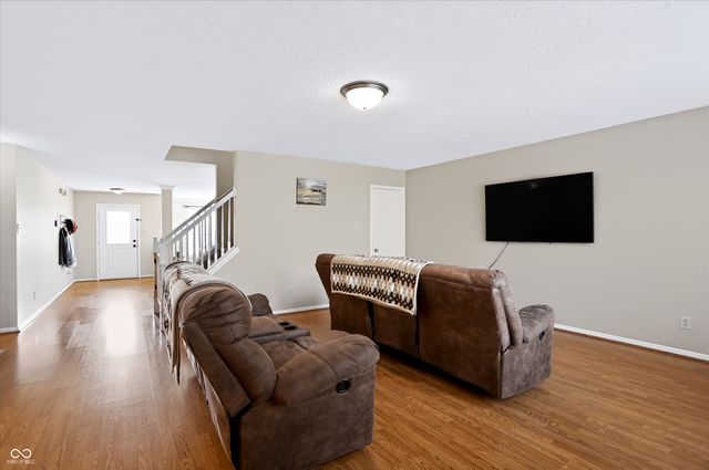 1343 Jasmine Drive, Greenfield, IN 46140