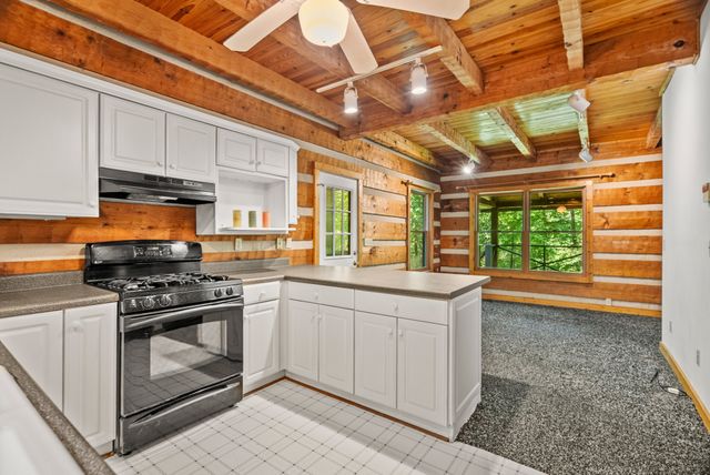 1150 Treanor Springs Rd, Kingston Springs, TN 37082