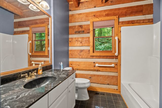 1150 Treanor Springs Rd, Kingston Springs, TN 37082