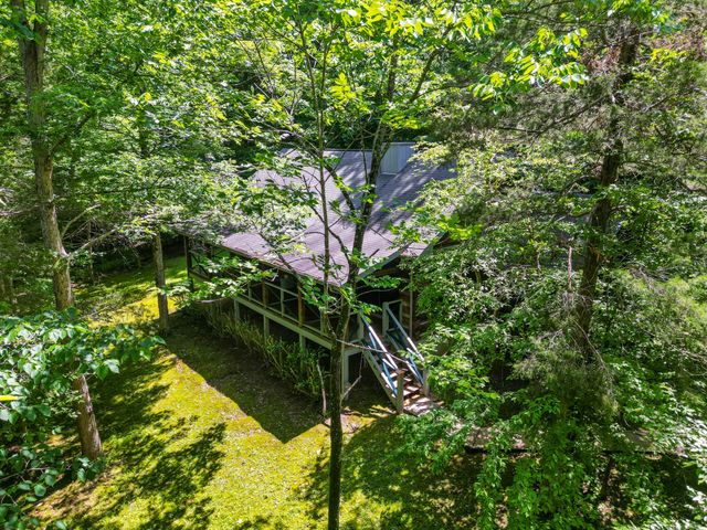 1150 Treanor Springs Rd, Kingston Springs, TN 37082