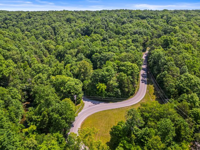 1150 Treanor Springs Rd, Kingston Springs, TN 37082