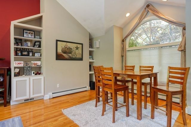 8 Shady Lane Dr, Burlington, MA 01803