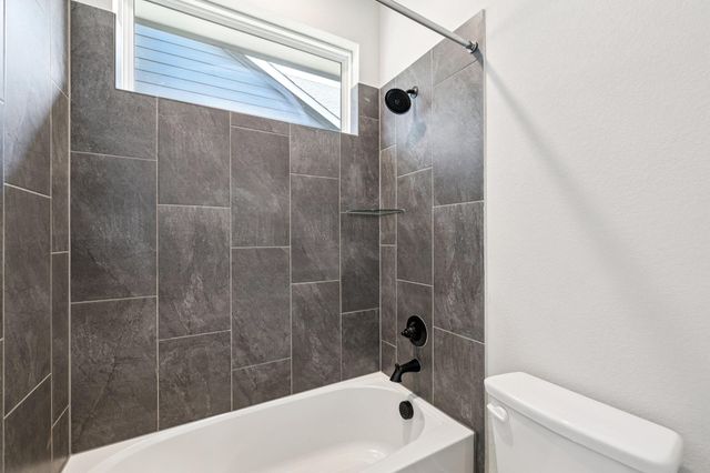 516 Jane Long DR, San Marcos, TX 78666