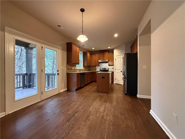 4916 Briarcliff Drive, Sugar Hill, GA 30518