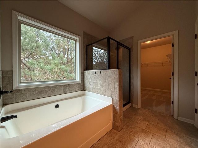 4916 Briarcliff Drive, Sugar Hill, GA 30518