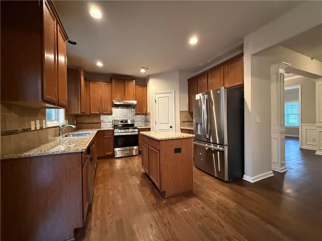 4916 Briarcliff Drive, Sugar Hill, GA 30518