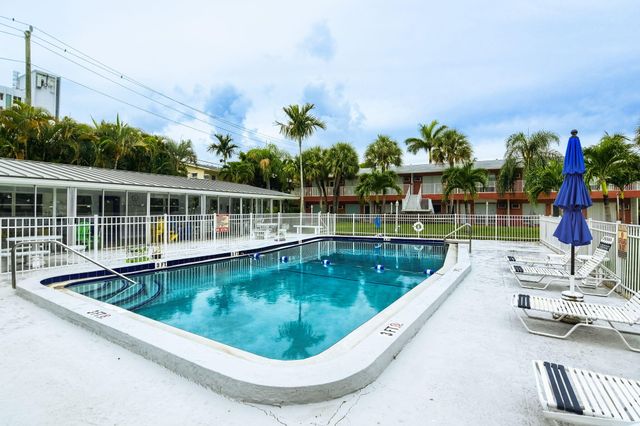 3212 SE 8TH Street 26B, Pompano Beach, FL 33062