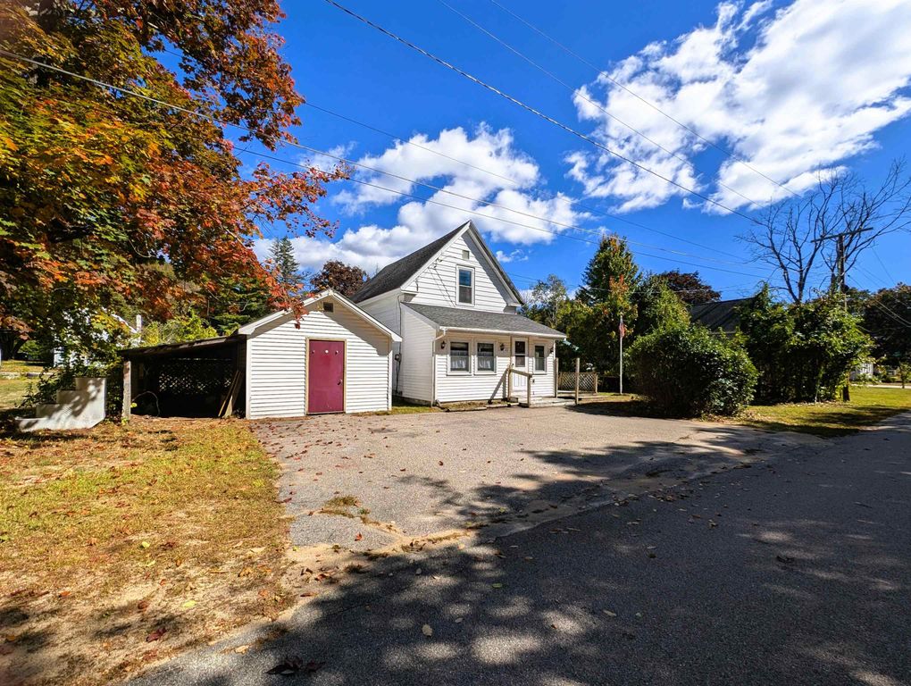 301 Redstone Street, Conway, NH 03860
