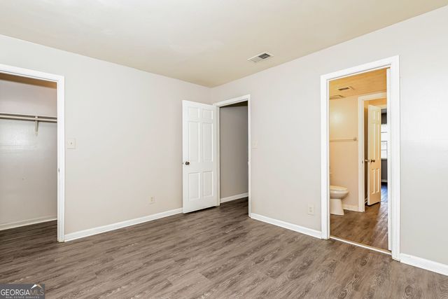 6421 Woodstone Terrace, Morrow, GA 30260