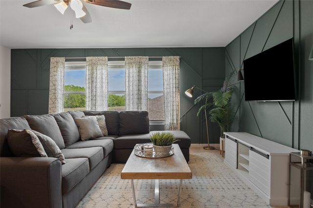 101 Mossy Oak Trail, Fort Worth, TX 76131