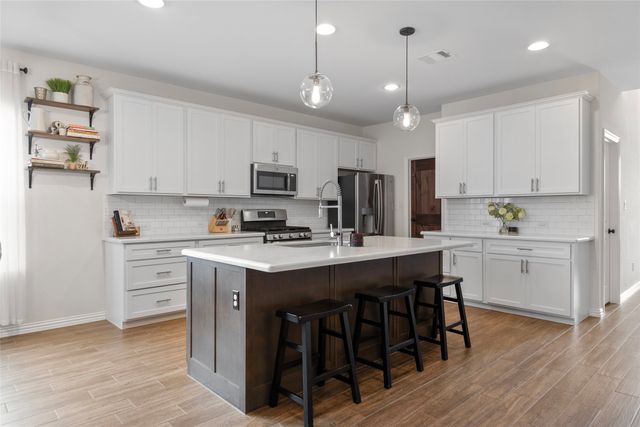 101 Mossy Oak Trail, Fort Worth, TX 76131