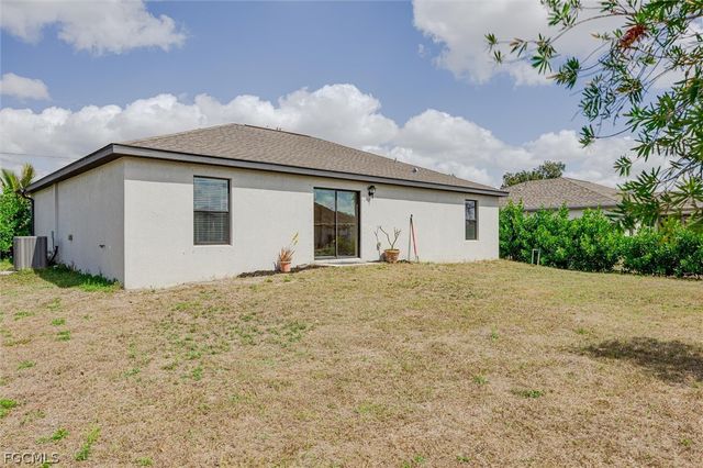 336 NE 30th TER, Cape Coral, FL 33909