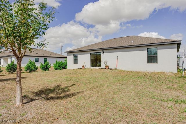 336 NE 30th TER, Cape Coral, FL 33909