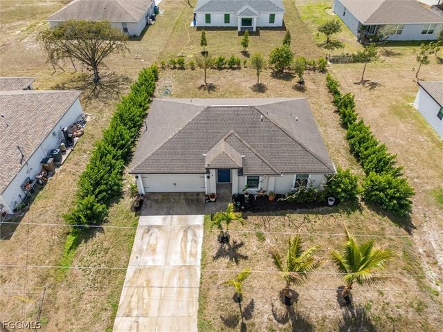 336 NE 30th TER, Cape Coral, FL 33909