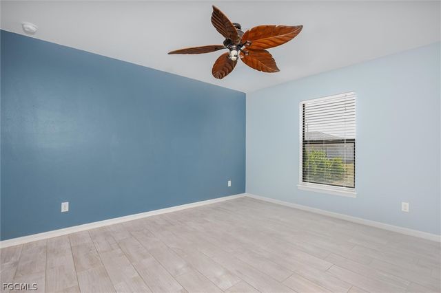 336 NE 30th TER, Cape Coral, FL 33909