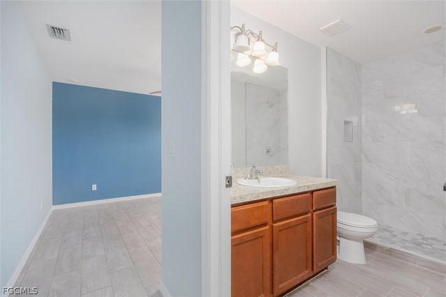 336 NE 30th TER, Cape Coral, FL 33909