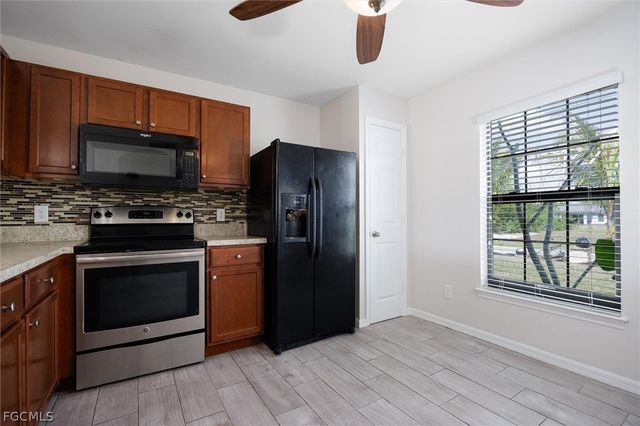 336 NE 30th TER, Cape Coral, FL 33909