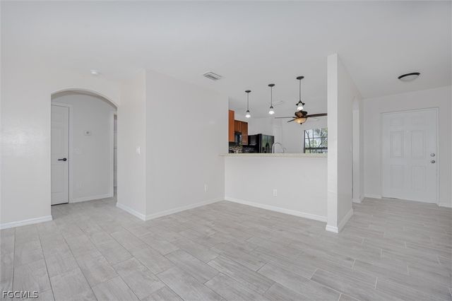 336 NE 30th TER, Cape Coral, FL 33909