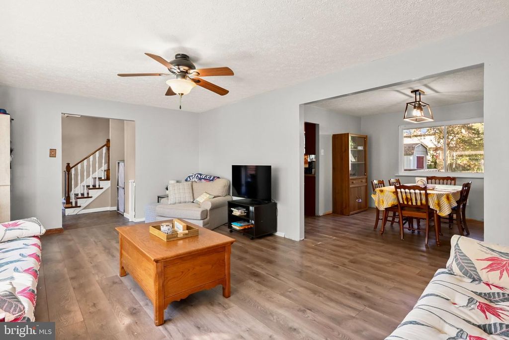59 GREENWOOD DR, TURNERSVILLE, NJ 08012 — photo 5