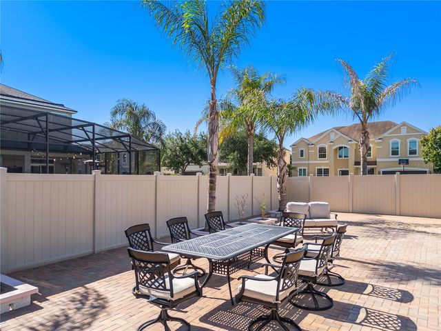 2001 RED BLUFF AVENUE, Apopka, FL 32712