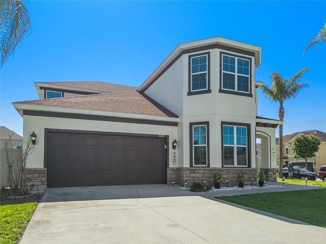 2001 RED BLUFF AVENUE, Apopka, FL 32712