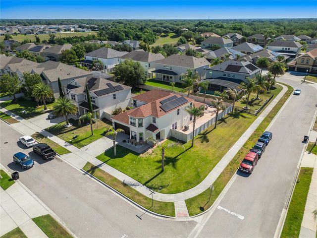 2001 RED BLUFF AVENUE, Apopka, FL 32712