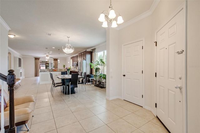 2001 RED BLUFF AVENUE, Apopka, FL 32712