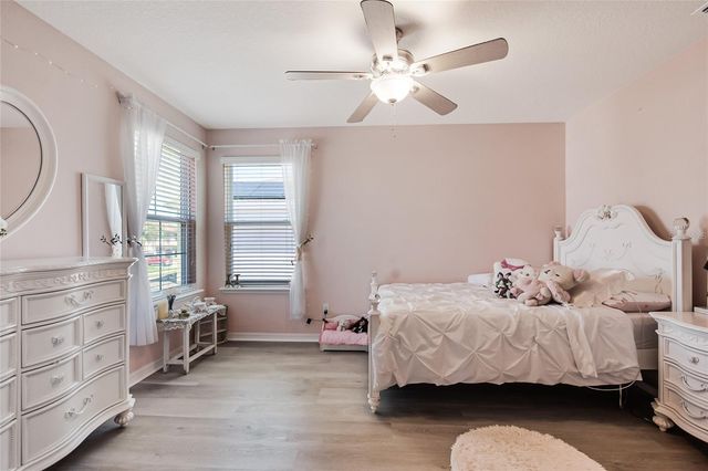 2001 RED BLUFF AVENUE, Apopka, FL 32712