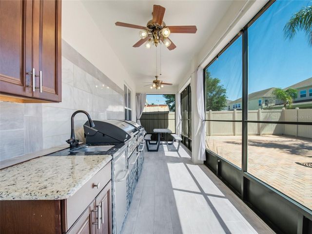 2001 RED BLUFF AVENUE, Apopka, FL 32712